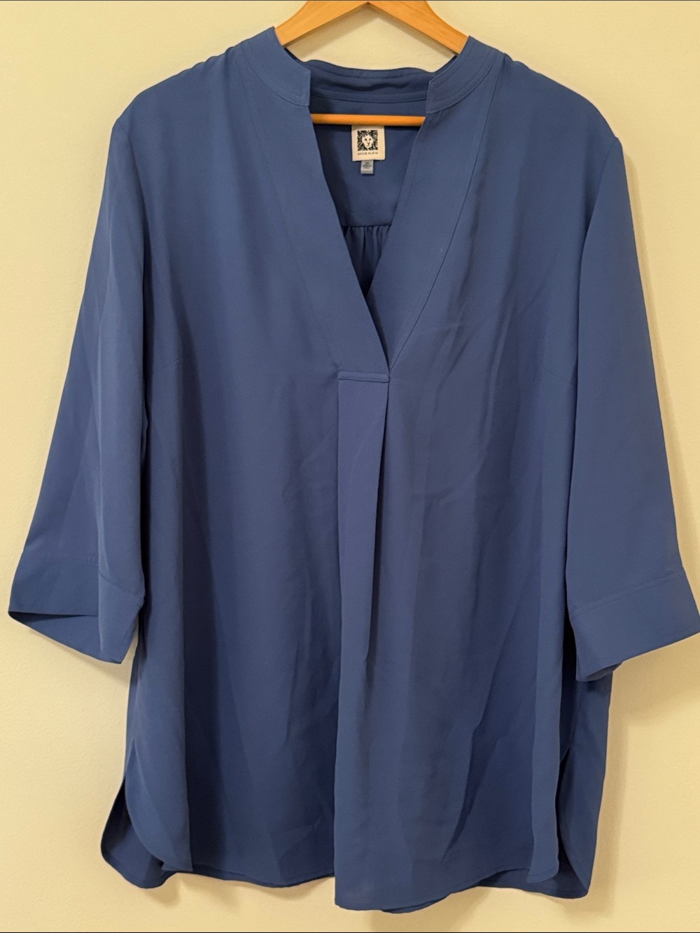 Anne Klein Slate Blue V-Neck Tunic Top